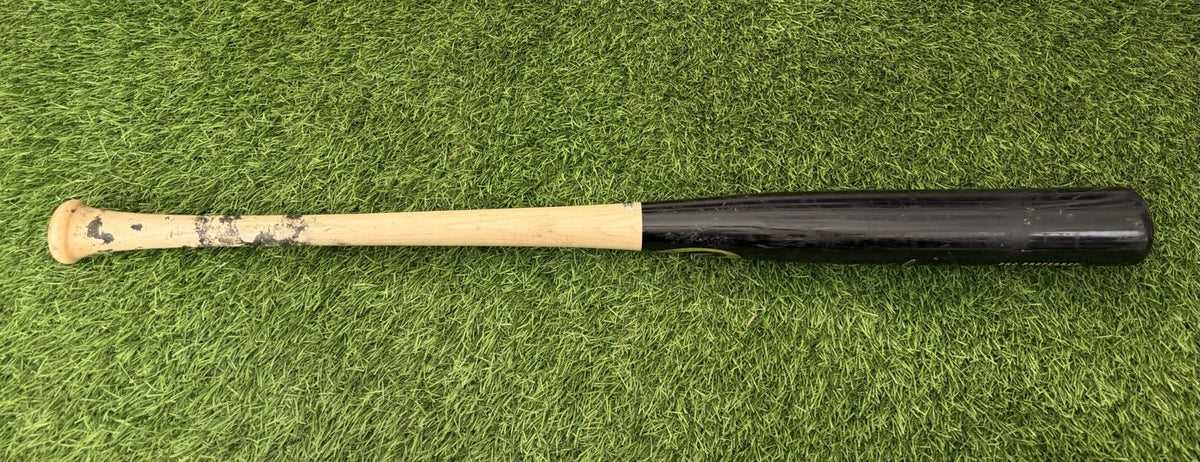Salvador Perez Royals Game Used Bat 2024 Signed Uncracked GUG LOA