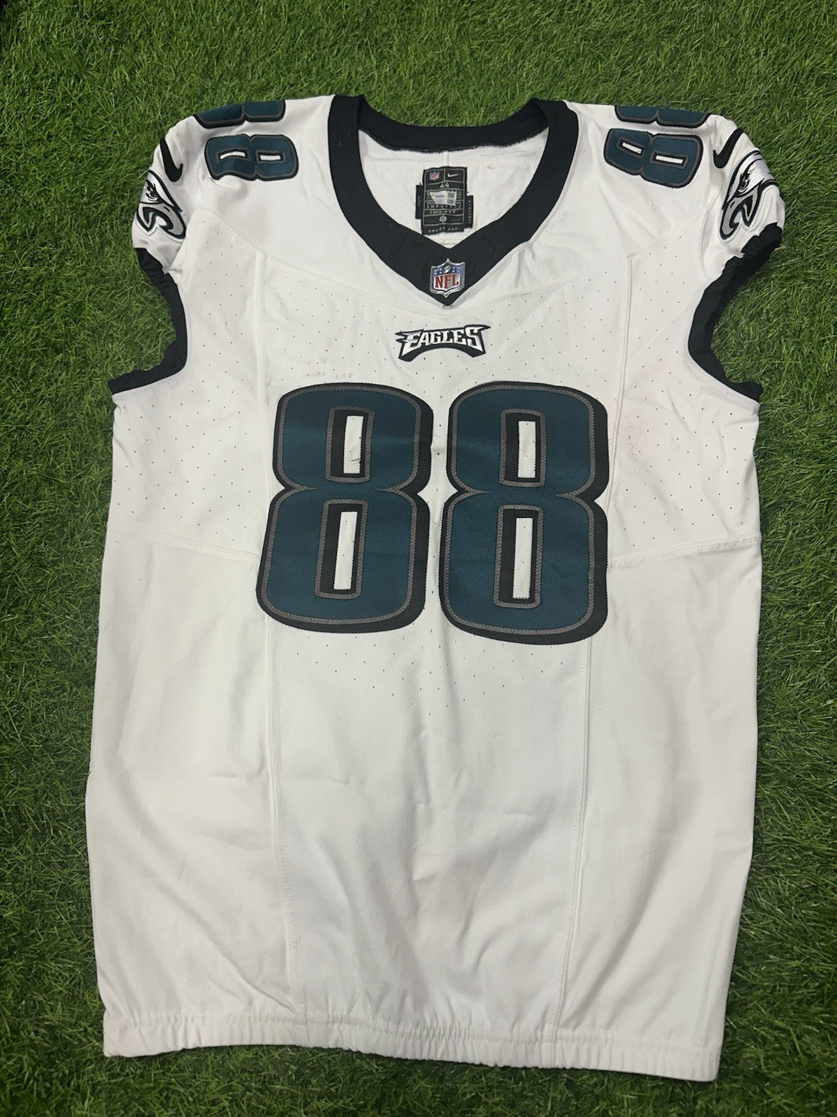Dallas Goedert Philadelphia Eagles Game Used Worn Jersey 10/8/23 117 Yards TD