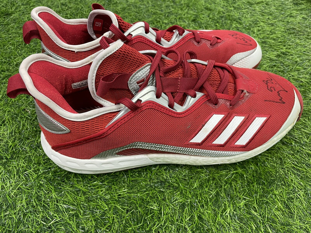 Luis Castillo Cincinnati Reds Game Used Worn Cleats Red/White 2021 Signed