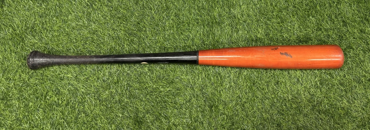 Jose Altuve Houston Astros Game Used Bat 2023 MLB Auth Uncracked