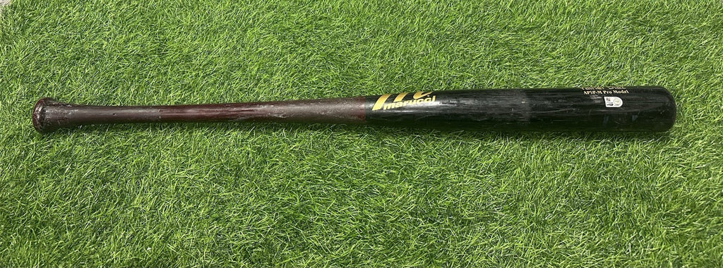 Yainer Diaz Houston Astros Game Used Bat 2024 Uncracked MLB Auth