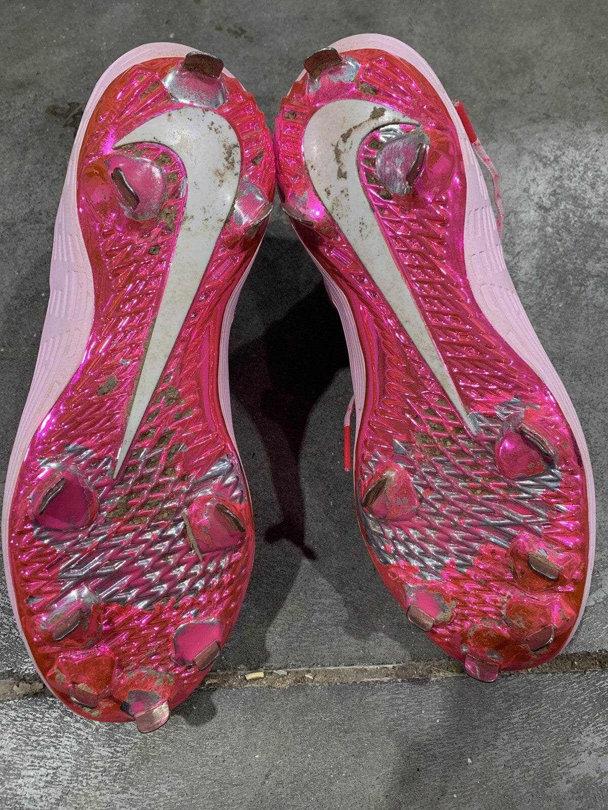 Carlos Gonzalez Cleveland Indians Game Used Cleats 2019 Mothers Day Gonzalez LOA